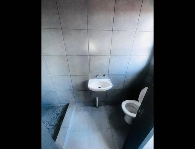 1 BEDROOM PROPERTY TO RENT IN ZAKARIYYA PARK